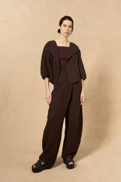 Arco, pantalon en lino y cupro burdeos