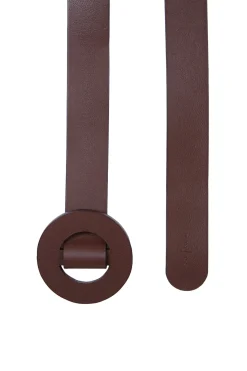Aro L, brown belt