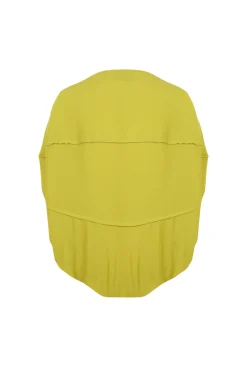 Banane, yellow short jacket