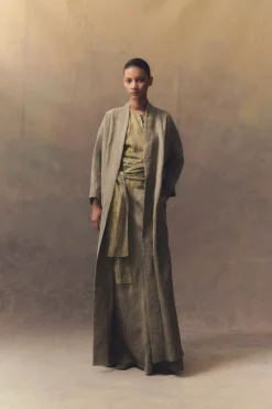 Bimba, stone gray maltinto linen coat