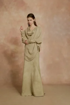 Cali, fade green linen skirt