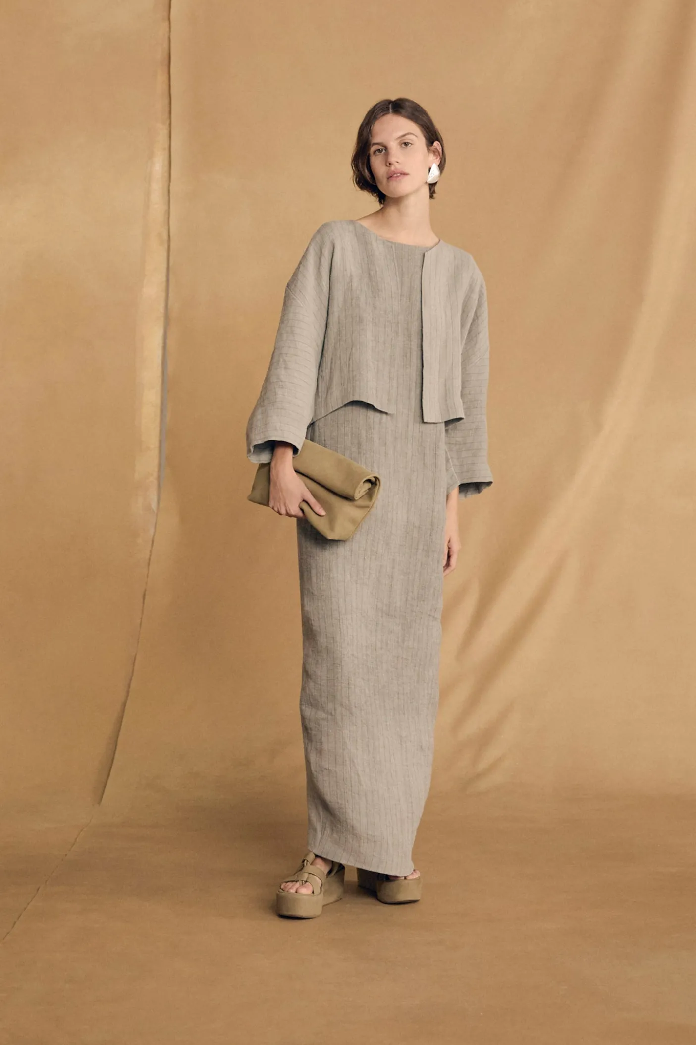 Delhi L, clutch grande de cuero verde musgo