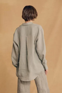 Dennis, camisa oversize de ramio azul cielo