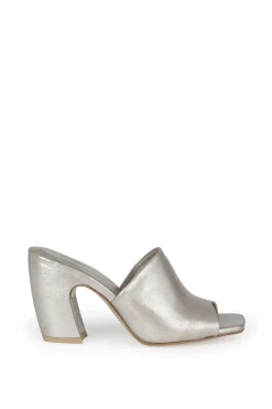 Janis, mules en blanco plateado