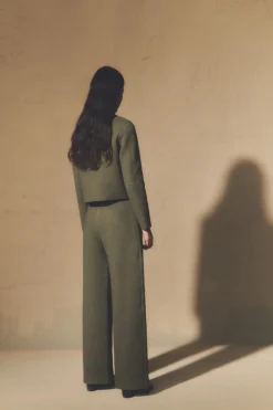 Jo, green pants