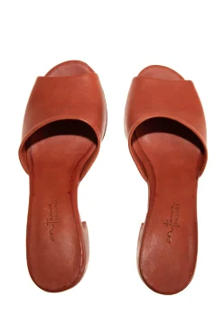 Juno, sandalia brandy