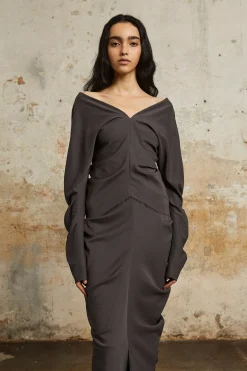 Kaz, long gray silk skirt