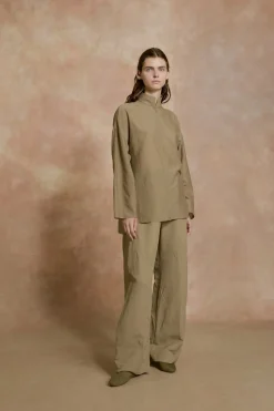 Kibal, babucha mujer de ante verde oscuro