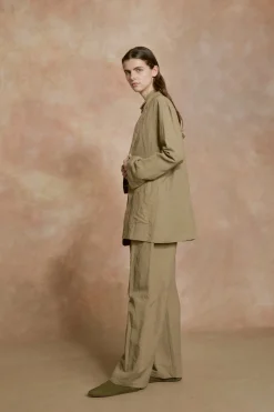 Kibal, babucha mujer de ante verde oscuro