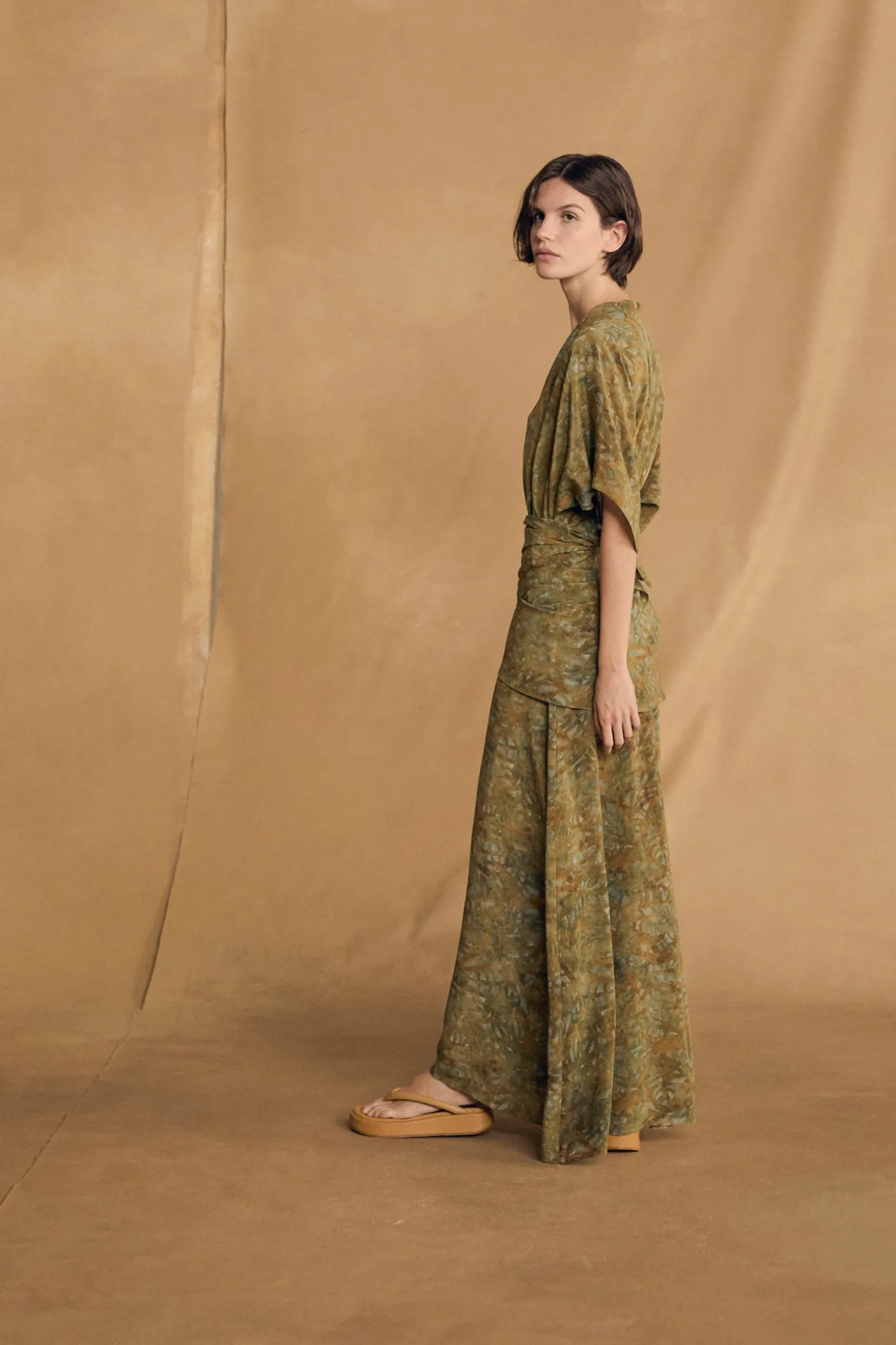 Lil, trap print silk dress
