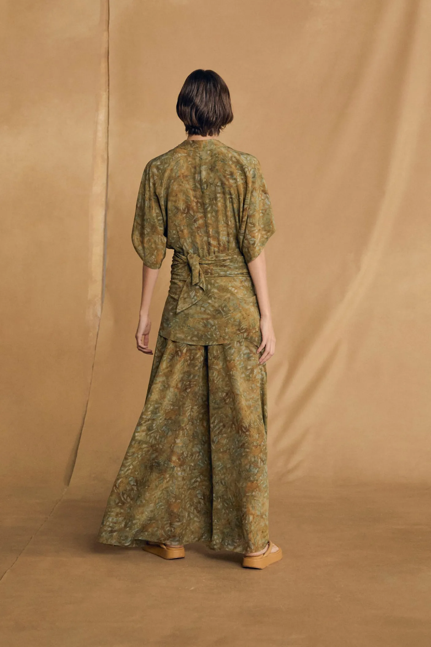 Lil, trap print silk dress