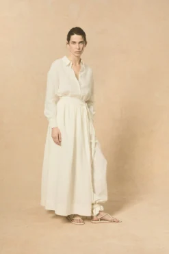 Marlo, long ecru linen skirt