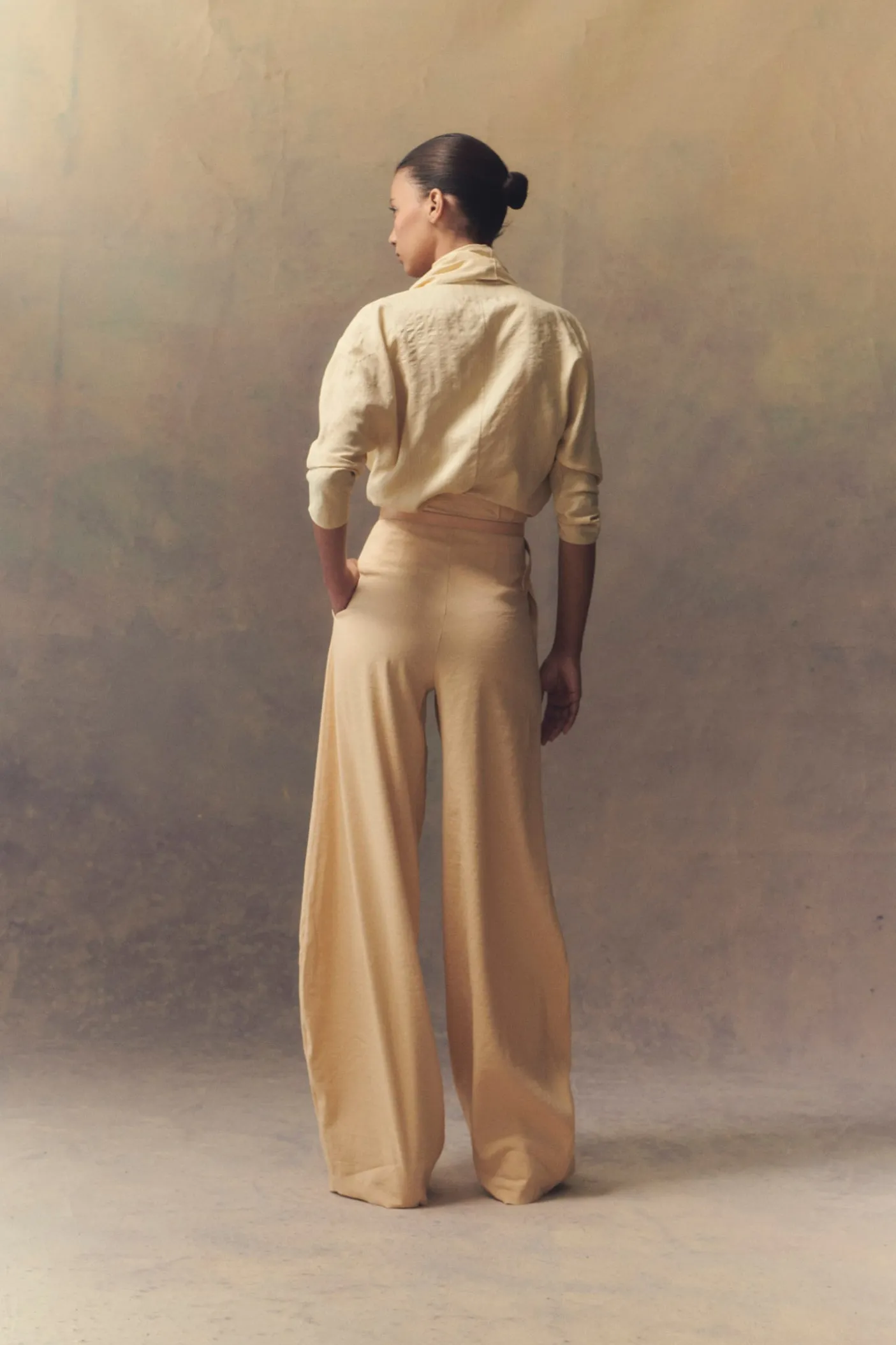 Mira, pantalón de talle alto melocotón claro