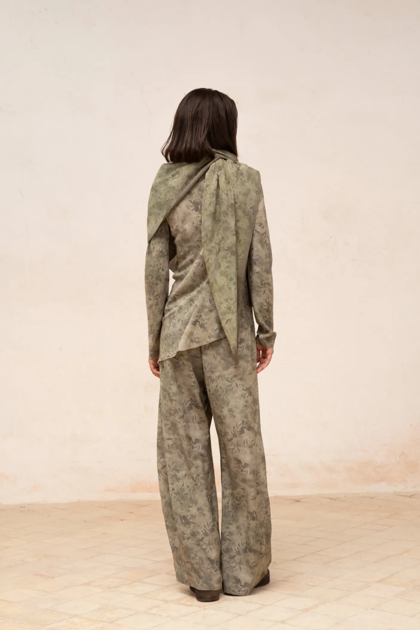 Salma, herba print silk pants