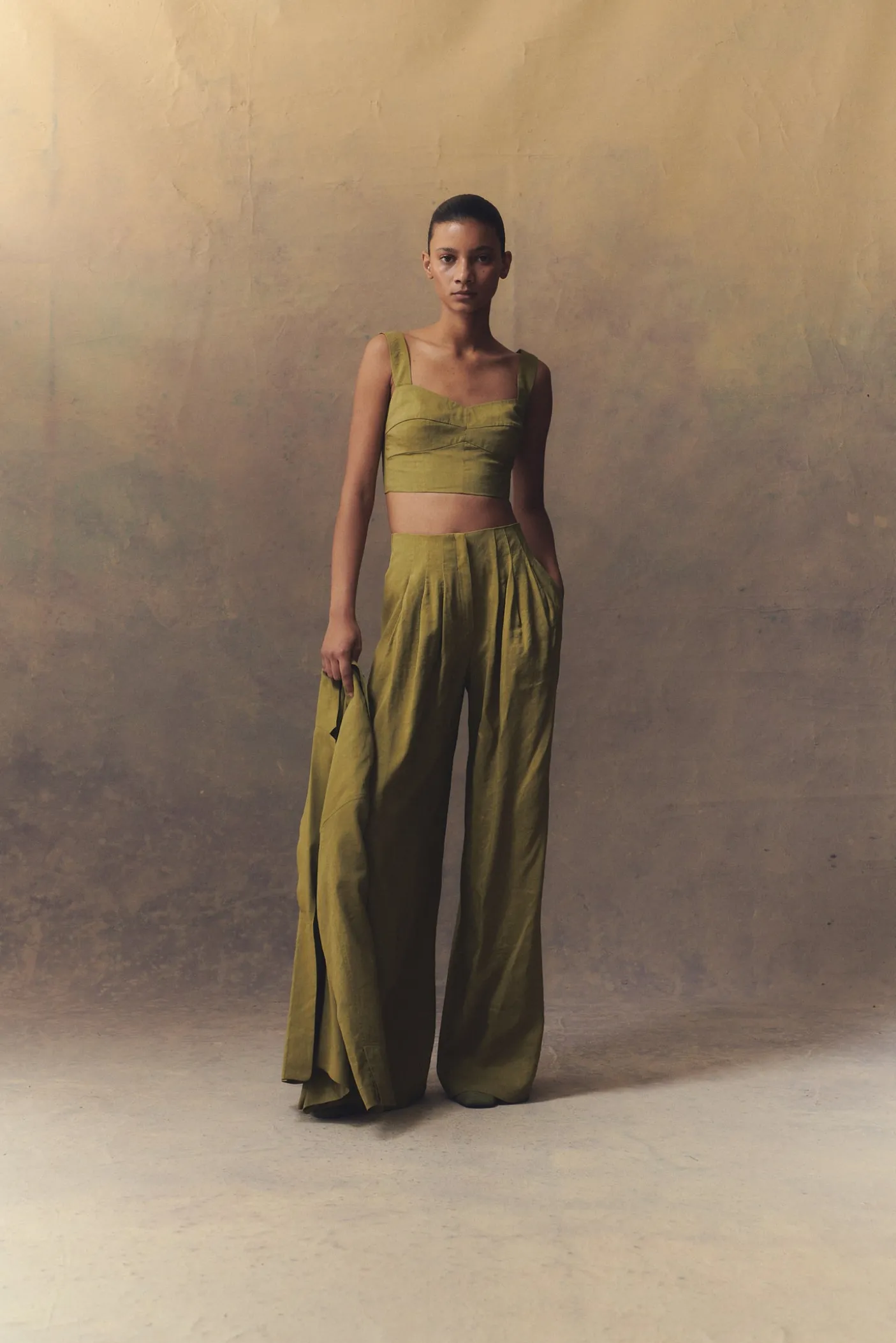 She, pantalón pistacho