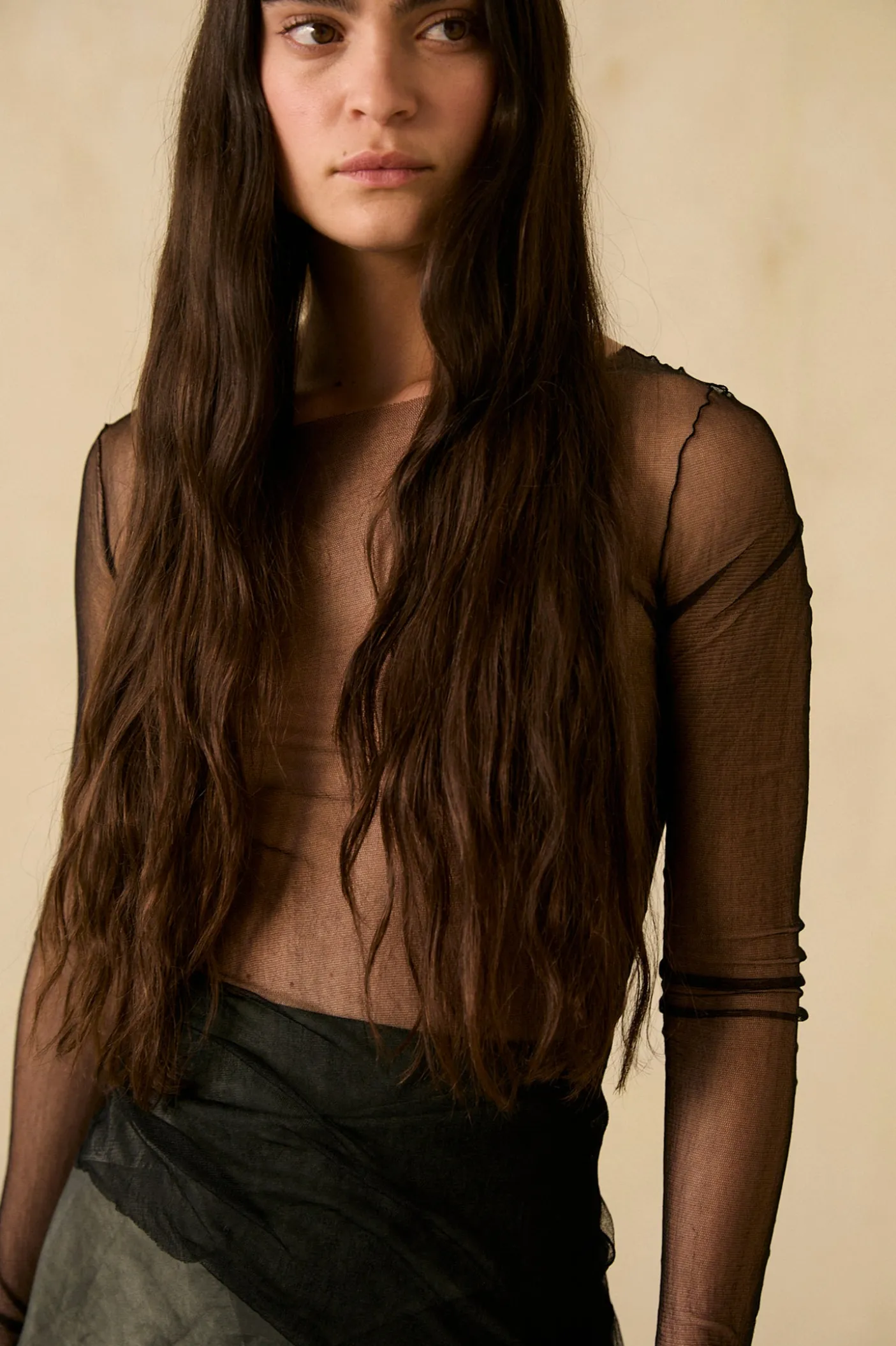 t de tul, top black