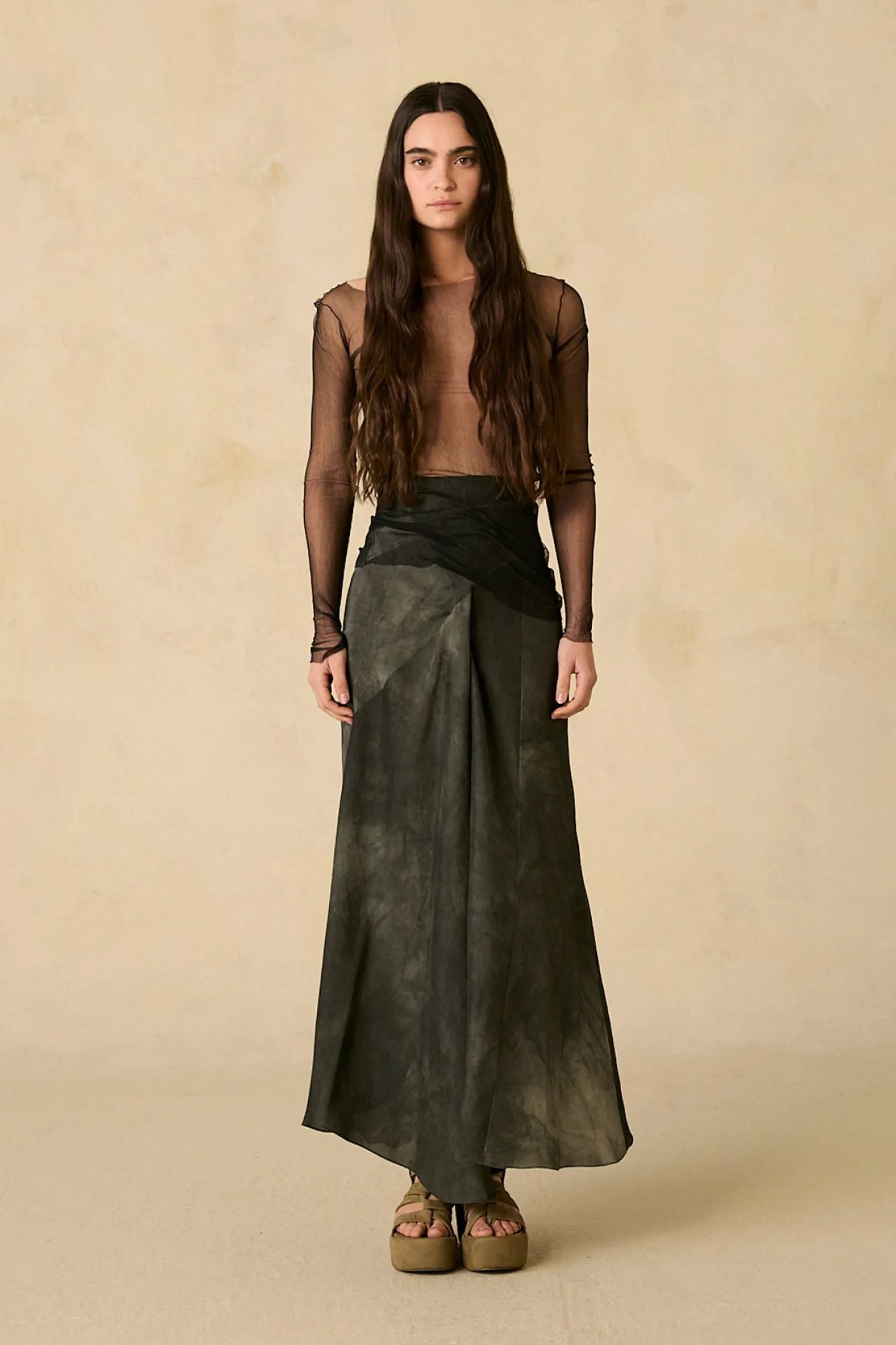 t de tul, top black
