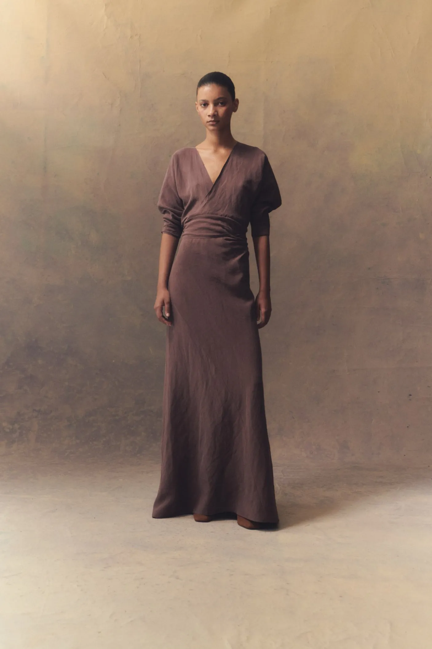 Tanami, long dress in jungle green linen and silk