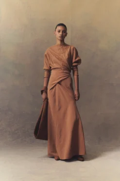 Tanami, terracotta long skirt in linen and silk