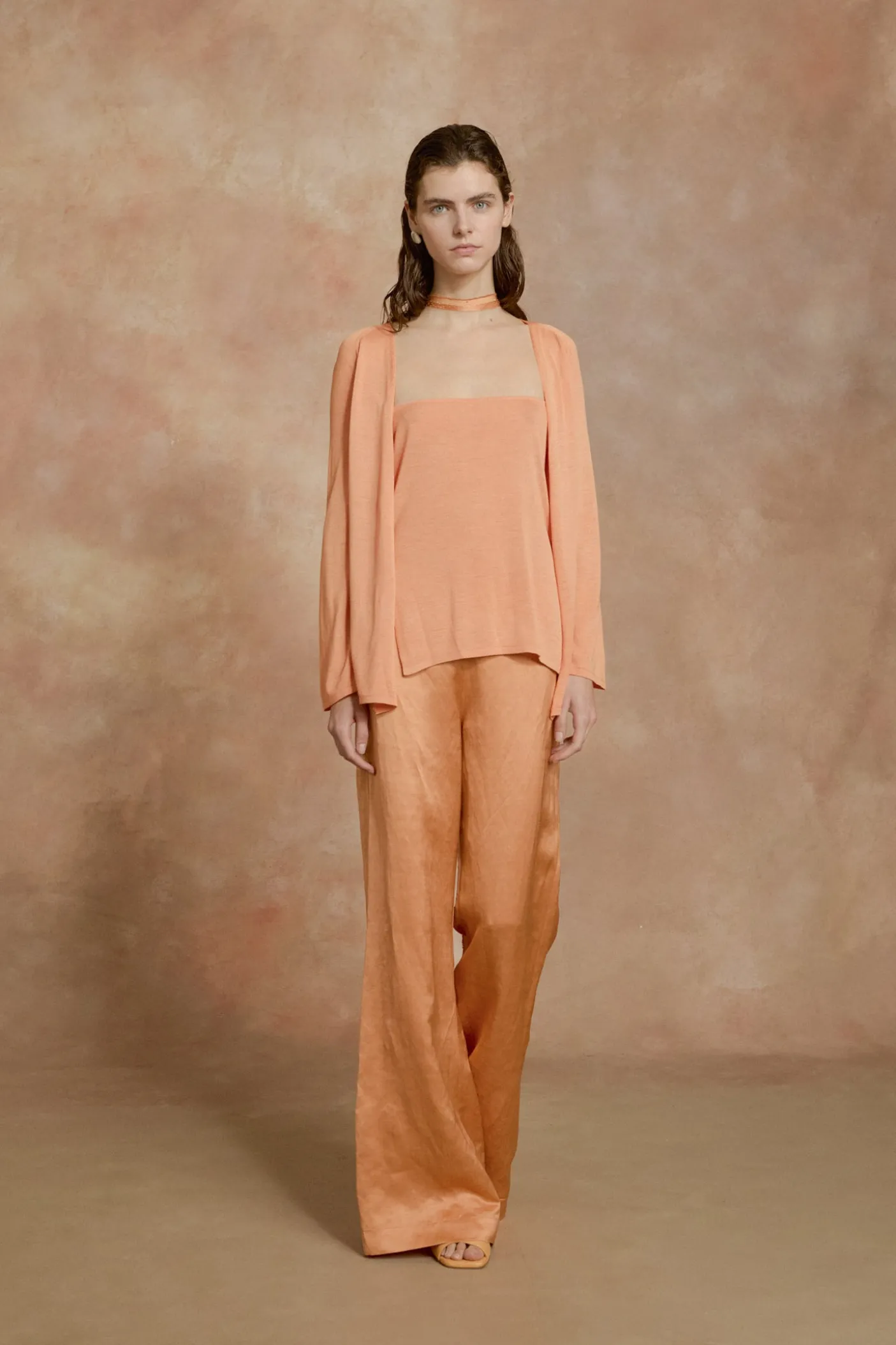 Tussa, cardigan de punto de seda mandarina