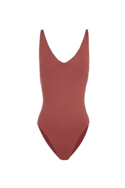 Umi, bañador rojo