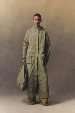 Wax, XL bag in eucalyptus green waxed cotton
