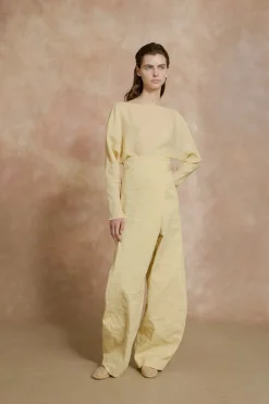 Yo, top de ramio amarillo claro